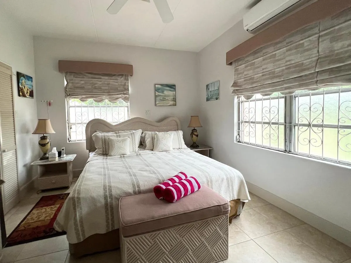 Welcome To The Unpretentious And Breezy Graceville, Steps Away From The Beach Saint James